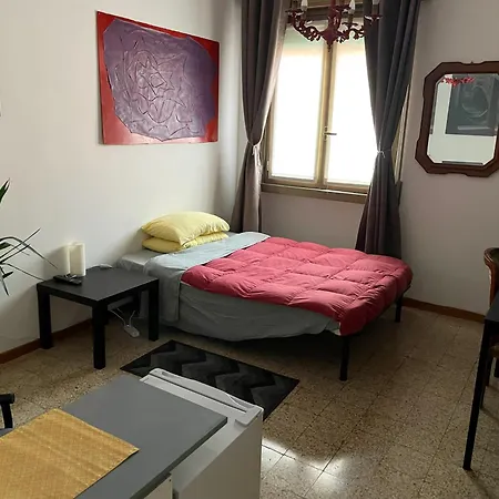 Séjour chez l'habitant Living Bedroom